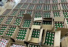 Жена на 47 години продаваше козметика и почистващи продукти без