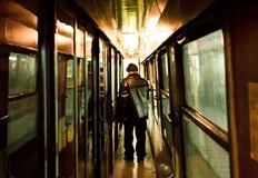 Заподозреният е заловен във влака за София а пострадалият е