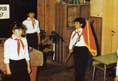 Чавдарчетата ставаха пионери с червени връзки и тържествени клетви в