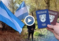 Малката република има свой флаг герб и 400 граждани от