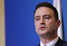 Енергийният министър призова президентската институция да се активизира в разговорите