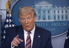 Сенаторът Тед Круз критикува натиска върху медиите който определи като