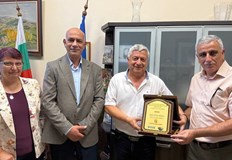 Йорданските професори посетиха научните лаборатории и обсъдиха нови проекти с