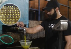 Властите наказаха и четири популярни акаунта в социалните мрежи за