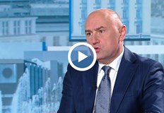 Необходимо е цялостно преразглеждане на данъчната система заяви членът на