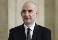 Евродепутатът от Възраждане представи новата си книга пред русенската публика