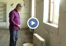 Ученици ще започнат учебната година на две места докато се