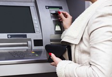 Сега само три банкомата обслужват цялата община като често са