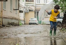 Родителите да подготвят чадъри за децата съветват синоптицитеПървият учебен ден