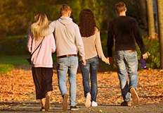 Ново проучване разкрива връзката между скоростта на вървене и превенцията