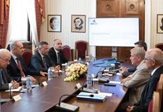 Президентът настоя за навременна подготовка на български специалисти за новите