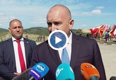 Президентът заяви че действията на Пеевски са срам за всяко