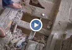 Аварийно укрепване ще спаси историческата сграда с изгнили гредиСградата на