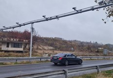 Рекордьор се движи с 222 километра в час покрай отбивката