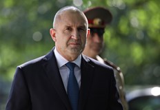 Нито една партия не може самостоятелно да постигне успех на