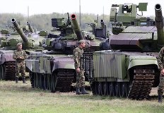 От Белград изразиха тревога от създаването на военни блокове и