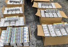 Турски гражданин укрил тютюневите изделия в товарен автомобил пътуващ от