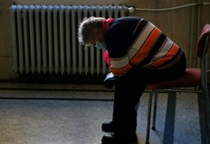 Дъщеря на болна от рак жена се оплаква от неадекватно