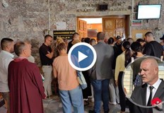 Шефът на полицията е свидетелствал че е получил два удара