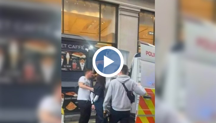 Жените получиха между 16 и 18 седмици затвор за опит за кражба на дизайнерска чанта на Оксфорд стрийт