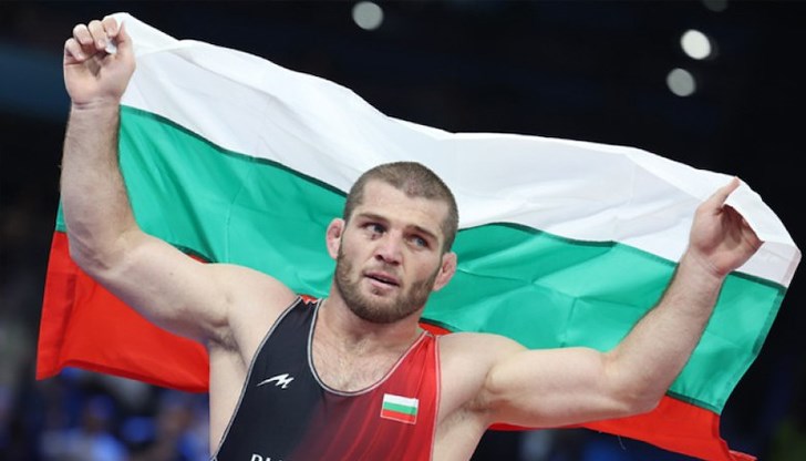 Магомед Рамазанов отхвърли категорично спекулациите, че ще сменя националността си Магомед Рамазанов отхвърли категорично спекулациите, че ще сменя националността си