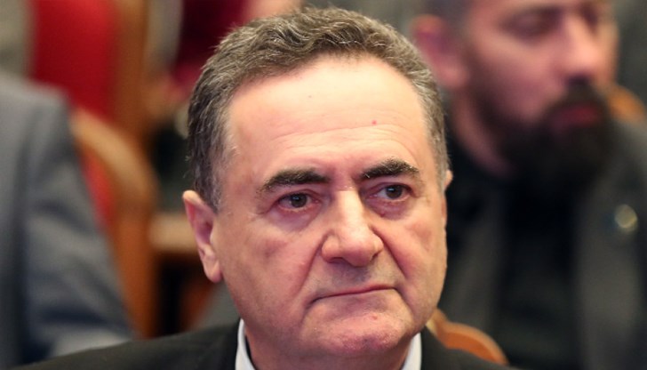 Хакерска група се обадила на Израел Кац и разпространила номера му, което довело до вълна от негативни съобщения