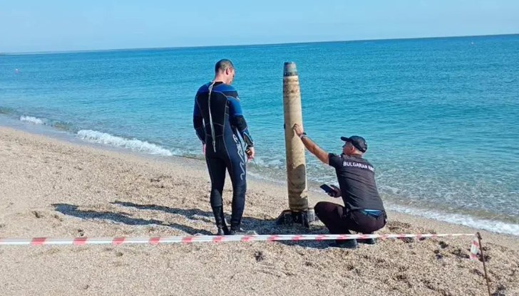 Според очевидци боеприпасът е бил празен и без взривно вещество Според очевидци боеприпасът е бил празен и без взривно вещество