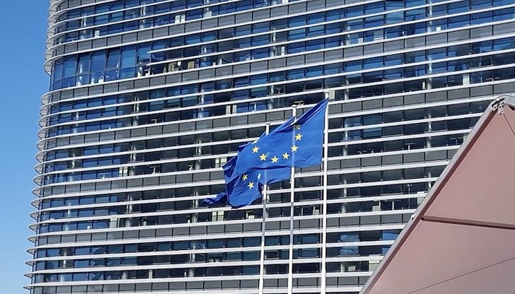 Брюксел иска пълно прилагане на правилата за корпоративна информация и маркировки на огнестрелни оръжия Брюксел иска пълно прилагане на правилата за корпоративна информация и маркировки на огнестрелни оръжия