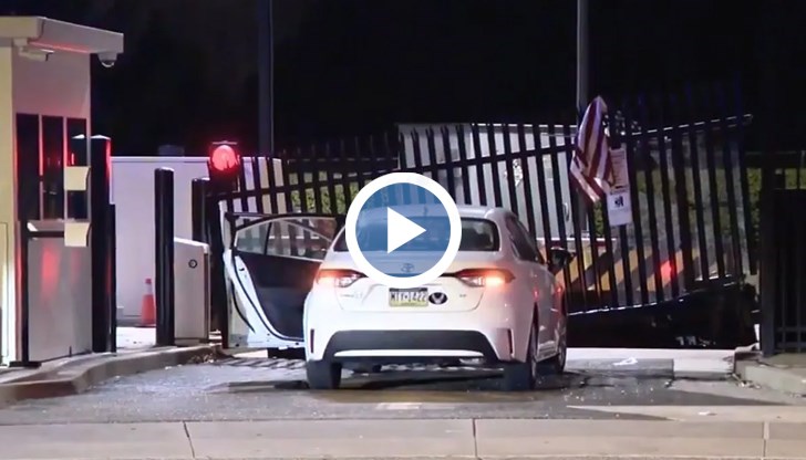 ФБР определя инцидента като "акт на терор"