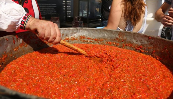 Каква е разликата между българската и гръцката лютеница