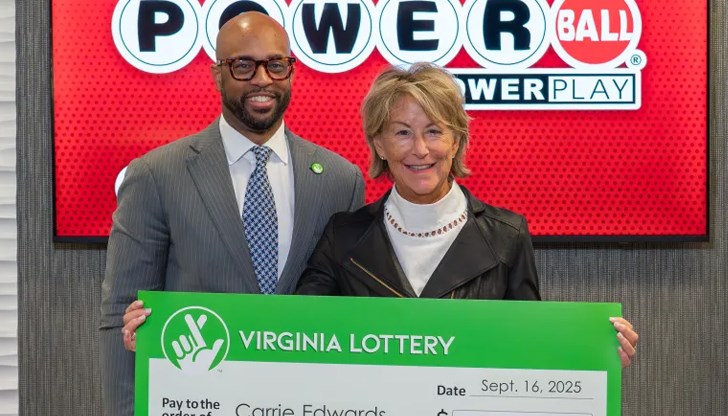 Кари Едуардс дари цялата сума за благотворителност