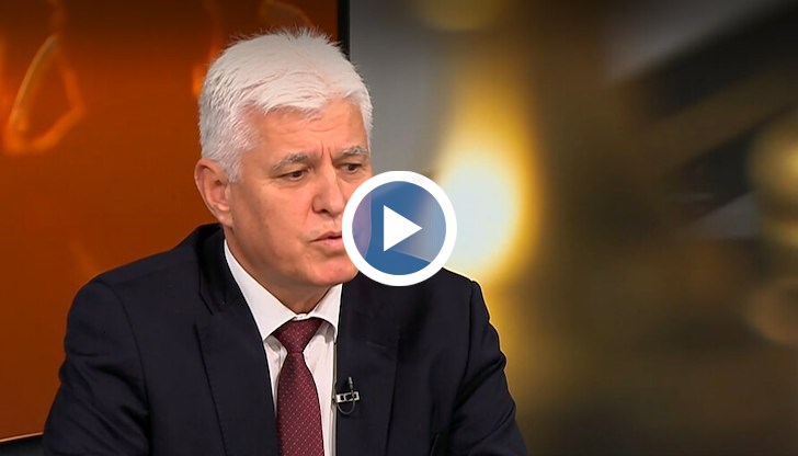 Бившият служебен министър на отбраната критикува остро политическия установен ред