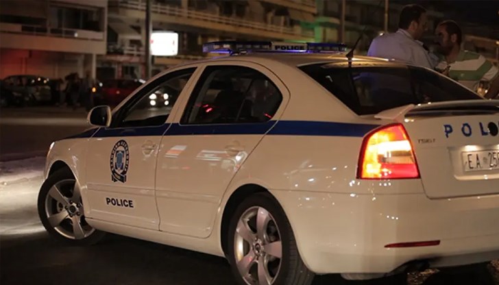 Наета през Facebook чистачка от България се озова в ареста в Атина