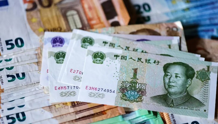 Доларът загуби 7% от стойността си от началото на годината