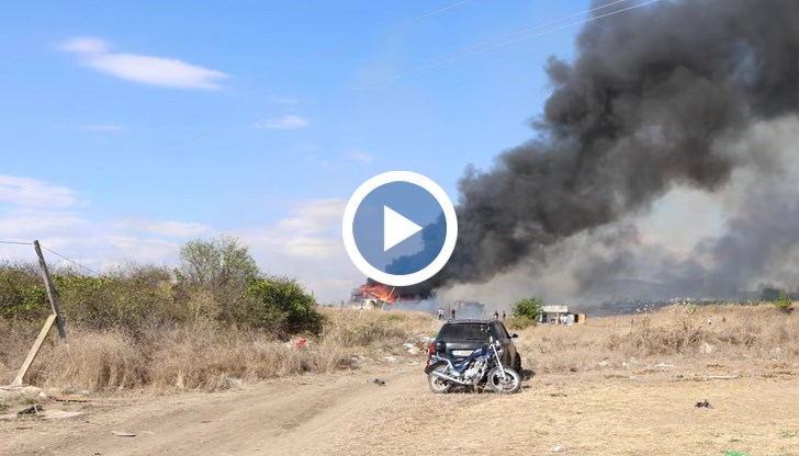 Огънят стигна в опасна близост до местната болница, понижителна електроподстанция и магазин