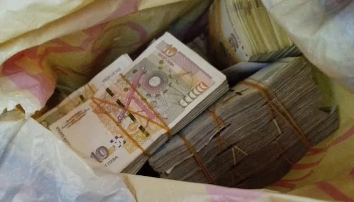 41-годишният мъж е пренасял парите за Румъния