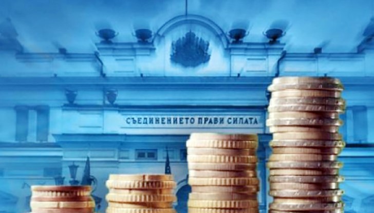 Дефицитът в бюджета наближава критичните нива само за седем месеца