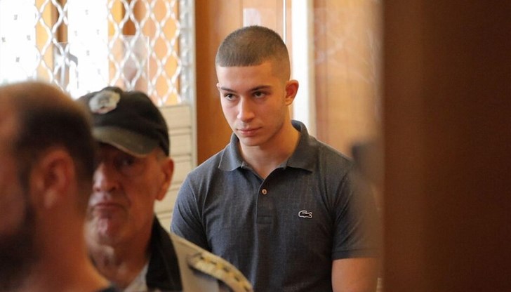 Експертиза откри следи от марихуана в кръвта на младежа