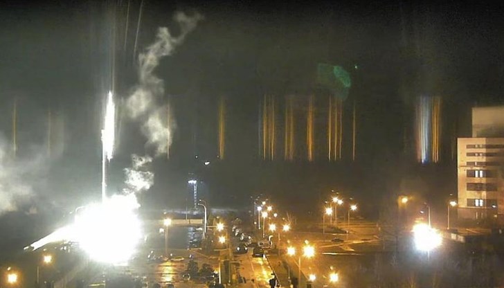 Снаряди са паднали близо до склад за гориво