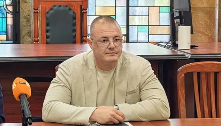 Лидерът на ДПС изрази гняв след посегателството срещу старши комисар Николай Кожухаров и настоя за незабавни действия