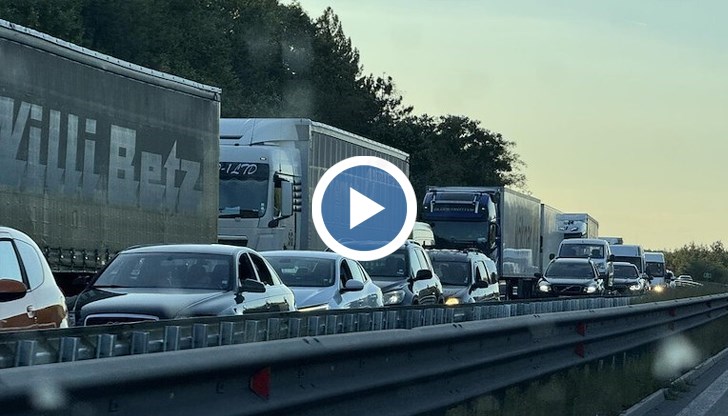 Ремонтират едновременно три участъка в различни области по магистрала "Тракия"