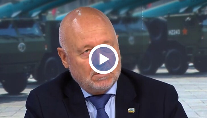 Бившият министър коментира военния парад с участието на Путин и Ким Чен-Ун