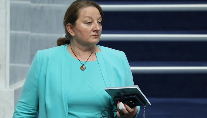 Деница Сачева: Страната ни ще се наблюдава само чрез редовните периодични прегледи