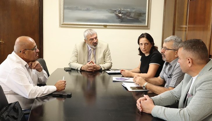 Кметовете на Иваново и Сливо поле подписаха споразумение за насърчаване на хора без трудова заетост