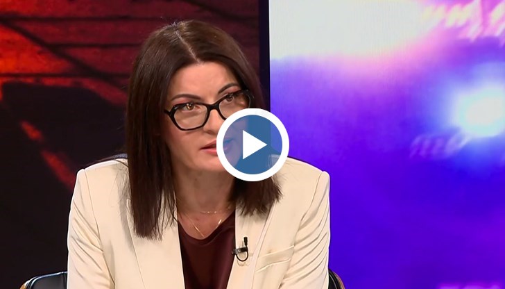 Най-доверчивите може да станат жертва на измамници, използващи обмяната на валута, телефонни измами и романтични капани