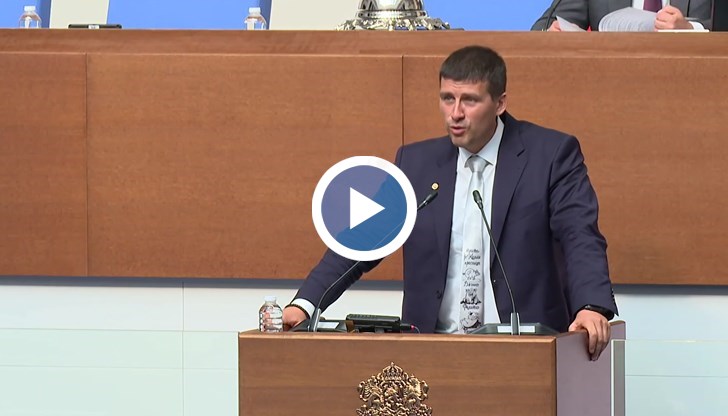 Управляващи и опозиция призоваха за строги наказания за нападателите, но разменят обвинения за причините