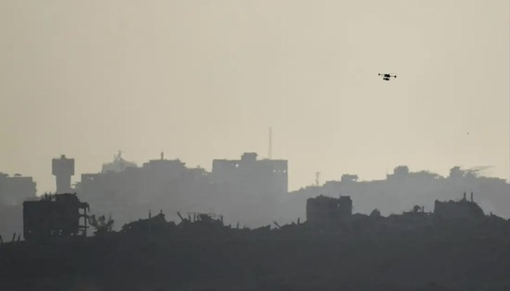 Три деца сред загиналите, Тел Авив признава, че е имало цивилни жертви