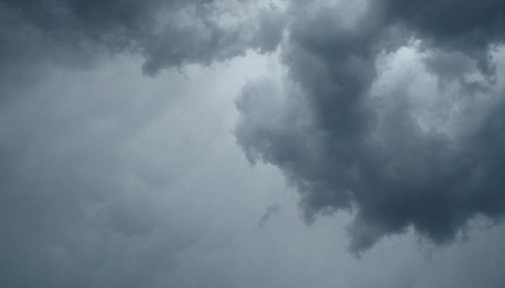 НИМХ предупреждава за градушки в Северна България НИМХ предупреждава за градушки в Северна България