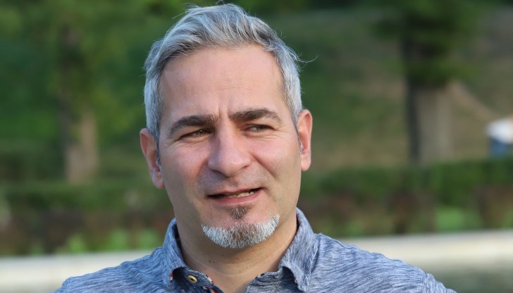 Политологът определи като научна фантастика вероятността Делян Пеевски да подкрепи петия вот на недоверие