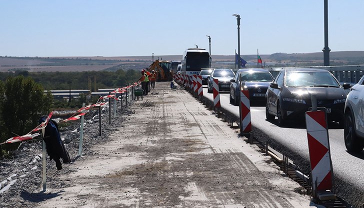 Дунав мост отбелязва рекорден трафик през летните месеци